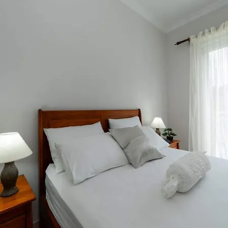 Solar House 1 Casa de Férias Babina